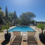 Bed & Breakfast Le Clos Des Etoiles 4*