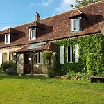 Le Clos Des Etoiles 4* Le Bugue
