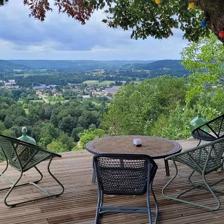 Le Clos Des Etoiles فندق مبيت وإفطار 4*