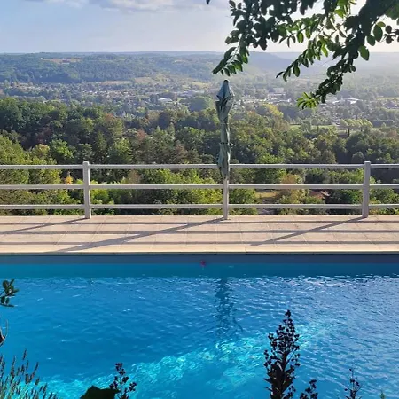 Le Clos Des Etoiles Bed & Breakfast