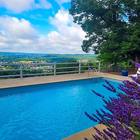 Bed & Breakfast Le Clos Des Etoiles 4*