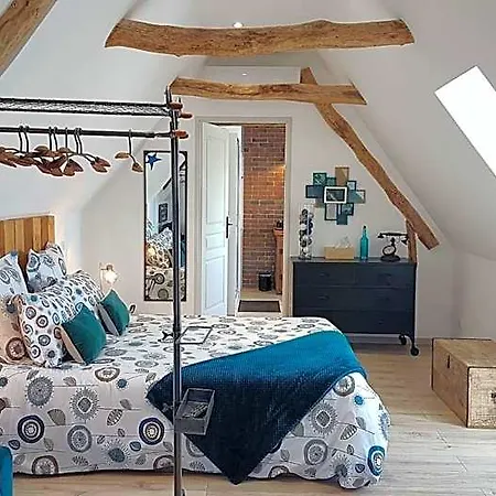 Le Clos Des Etoiles Bed & Breakfast