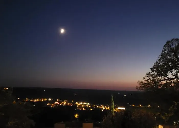 Le Clos Des Etoiles 4* Le Bugue