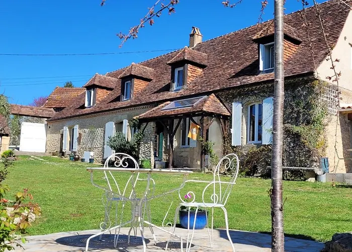 Le Clos Des Etoiles 4*