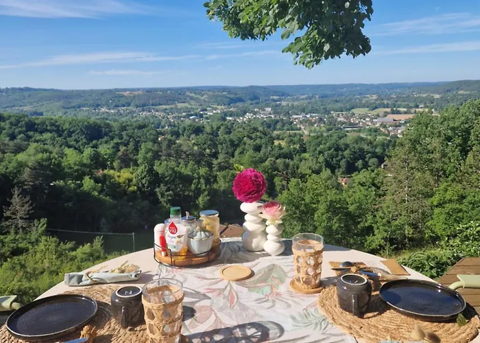 Le Clos Des Etoiles 4*